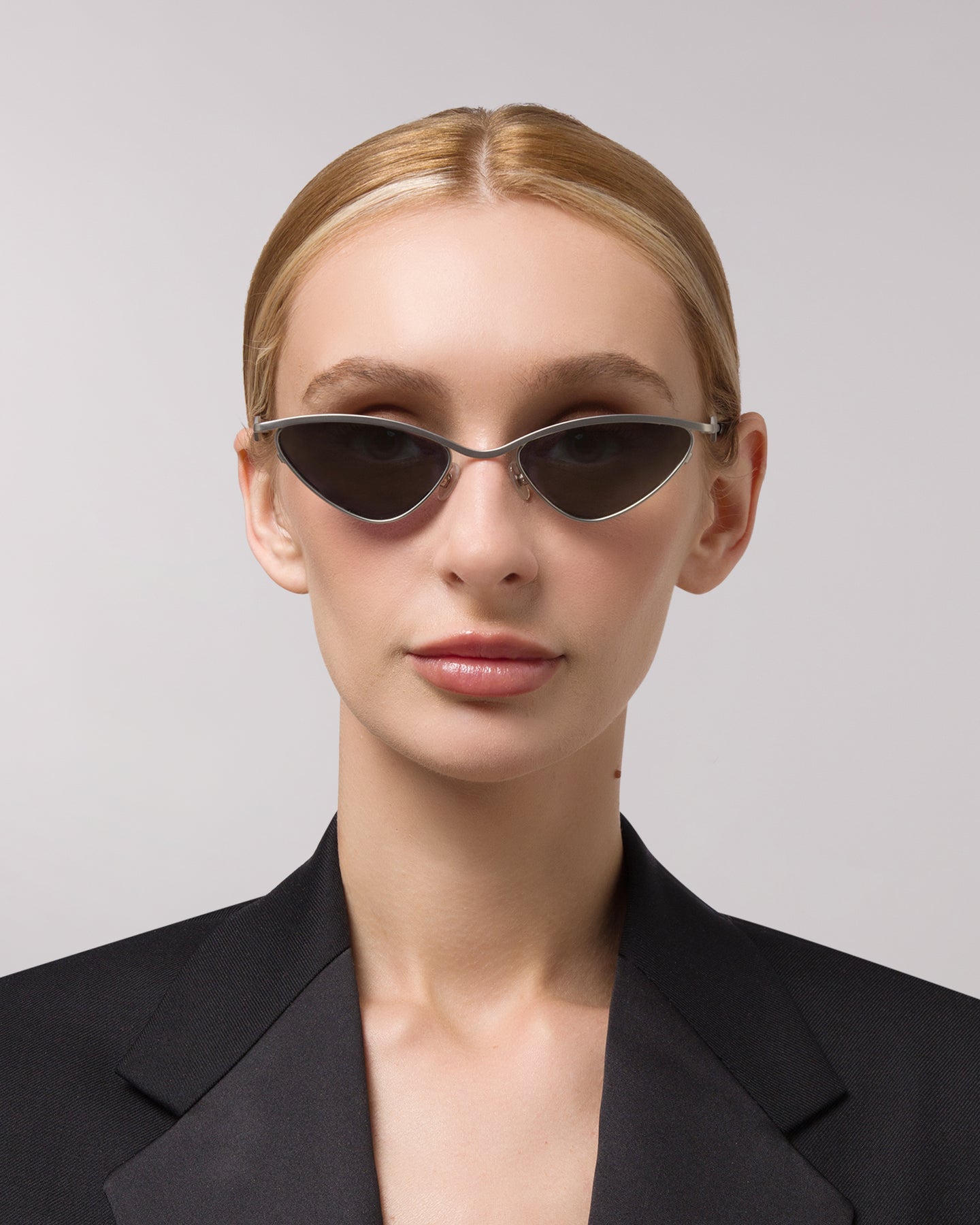 Best Sunglasses for Women – Zoe Matte Silver, Available Online in USA, UK, Canada & UAE